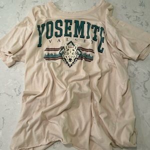 Hollister | Yosemite Valley